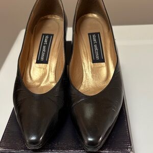 Stuart Weitzman Black Pointed Toe Heels